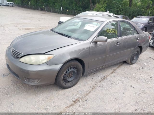 2006 TOYOTA CAMRY 4T1BE30KX6U668740 Photo 1