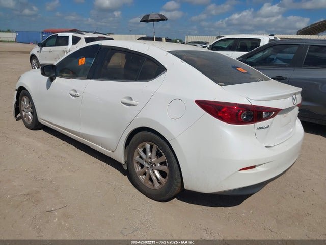 3MZBM1V75FM192916 Mazda pe