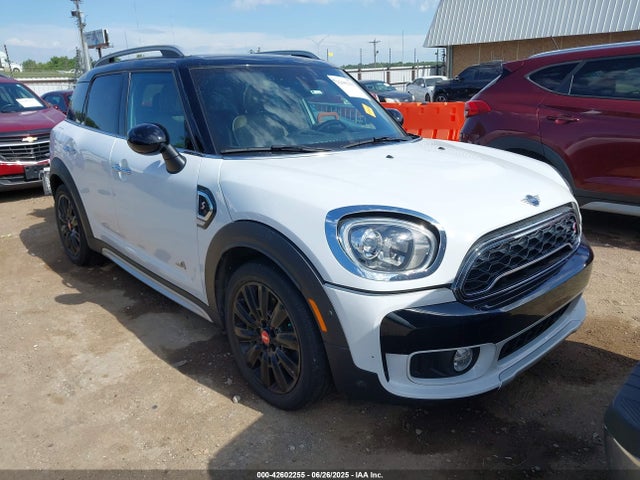 2019 MINI COUNTRYMAN WMZYT5C57K3G93989 Photo 0