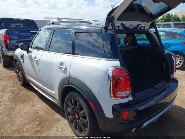 2019 MINI COUNTRYMAN WMZYT5C57K3G93989 Photo 2
