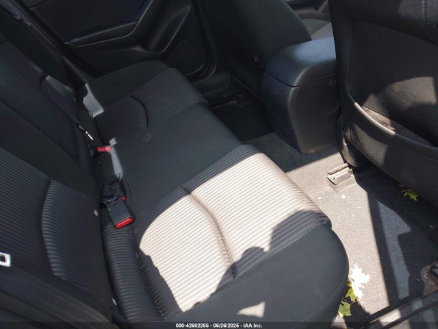 JM1BM1V74E1139302 Mazda pe