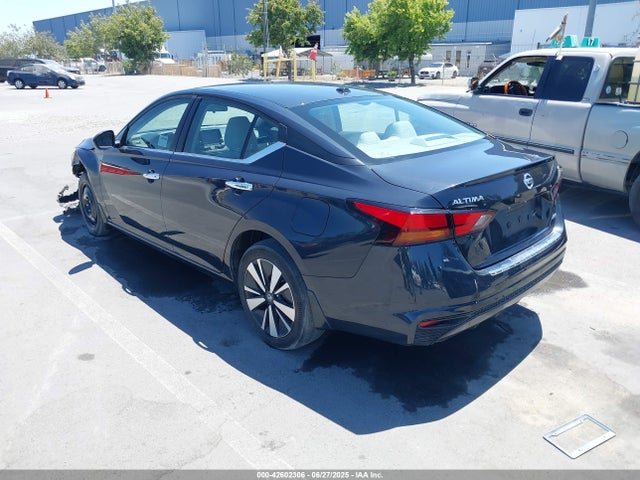 1N4BL4DW8NN361921 Nissan Altima
