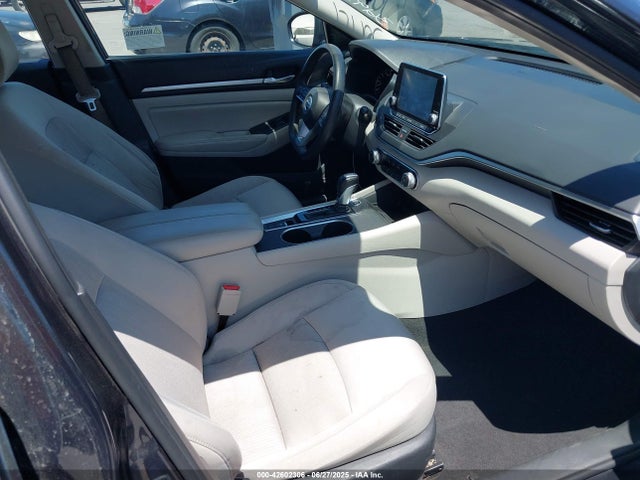 1N4BL4DW8NN361921 Nissan Altima