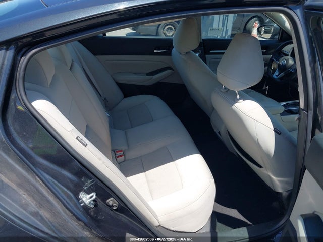 1N4BL4DW8NN361921 Nissan Altima