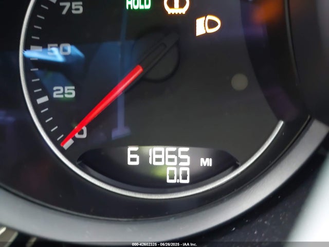 Porsche 2016 2016 WP1AA2A24GKA14137 Image 7