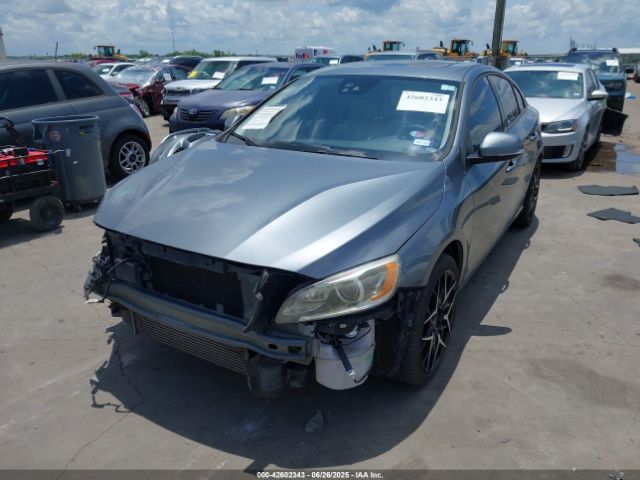 2017 VOLVO S60 YV126MFL1H2436740 Photo 1