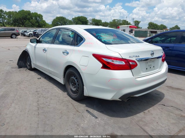 1N4AL3AP8HC214923 Nissan Altima