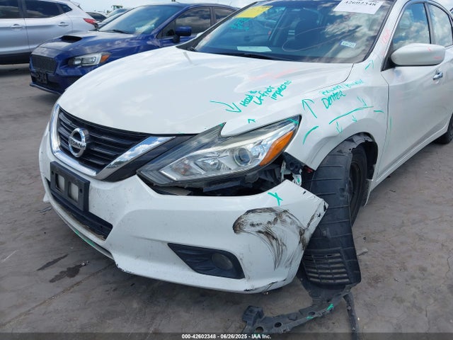 1N4AL3AP8HC214923 Nissan Altima