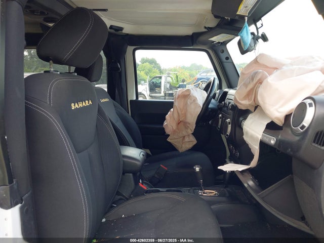 1C4AJWBG8GL111158 Jeep 2016
