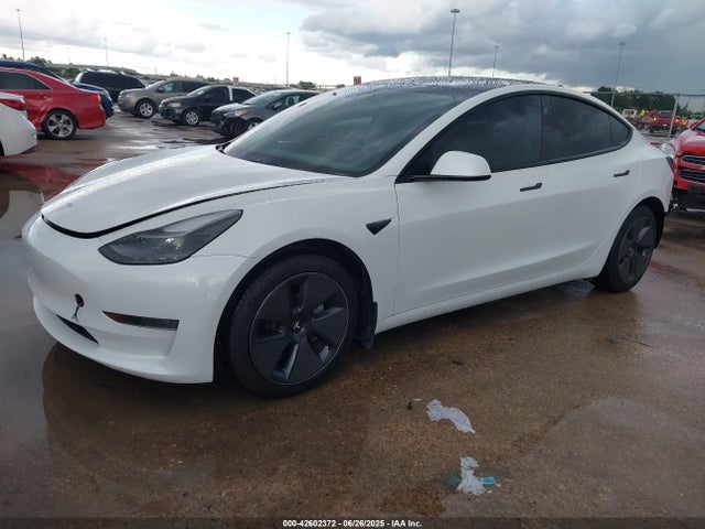 2021 TESLA MODEL 3 5YJ3E1EAXMF052667 Photo 1