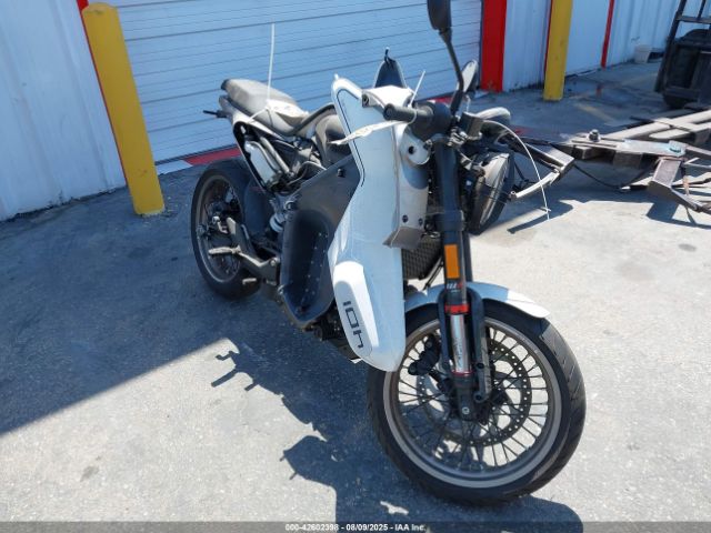 2023 HUSQVARNA VITPILEN 401/SVARTPILEN 401 MD2JUJ403PC223015