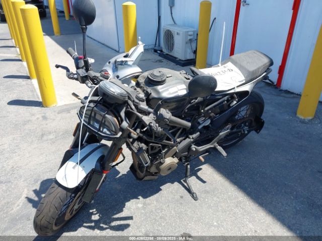 2023 HUSQVARNA VITPILEN 401/SVARTPILEN 401 MD2JUJ403PC223015 Photo 1