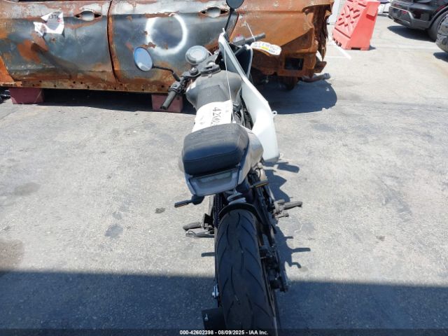 2023 HUSQVARNA VITPILEN 401/SVARTPILEN 401 MD2JUJ403PC223015 Photo 5