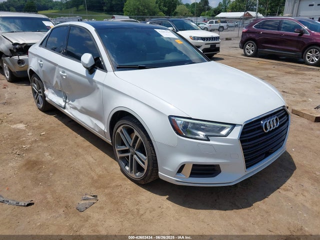 2017 AUDI A3 WAUB8GFF3H1020560 Photo 0
