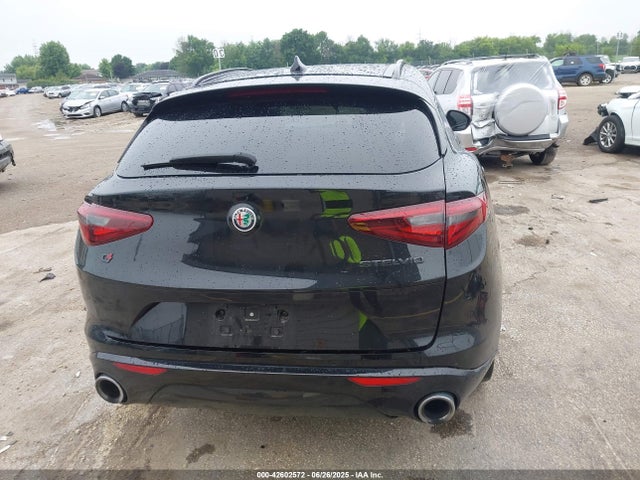 Alfa Romeo Stelvio 2021 ZASPAKBN1M7D16849 Image 17