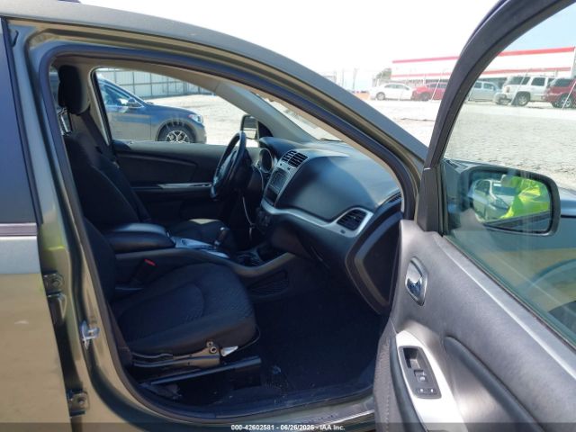 2019 DODGE JOURNEY 3C4PDCBB7KT737981 Photo 4