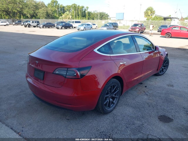 2019 TESLA MODEL 3 5YJ3E1EA7KF486414 Photo 3