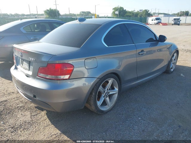 2010 BMW 135I WBAUC7C52AVK81082 Photo 3