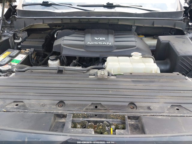 2019 NISSAN TITAN XD 1N6AA1F49KN515843 Photo 9