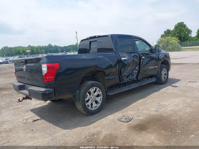 2019 NISSAN TITAN XD 1N6AA1F49KN515843 Photo 3