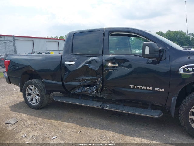2019 NISSAN TITAN XD 1N6AA1F49KN515843 Photo 5