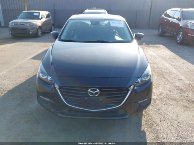 3MZBN1L39JM225650 Mazda py