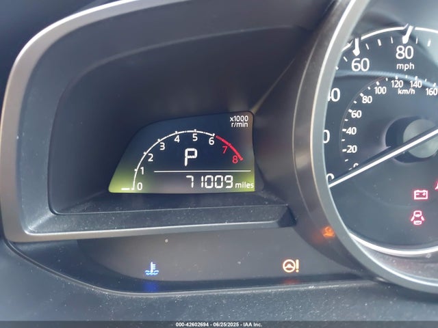 3MZBN1L39JM225650 Mazda py