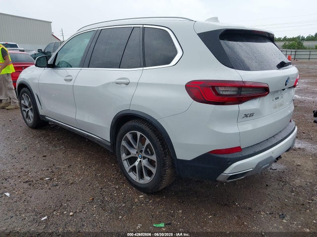 5UXCR6C56KLL22493 BMW X5