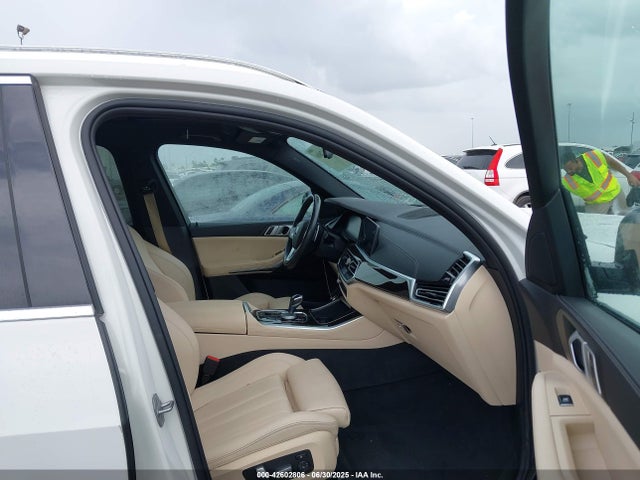 5UXCR6C56KLL22493 BMW X5
