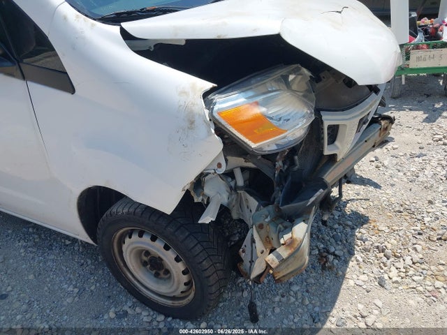 3N6CM0KN4EK697826 Nissan 2014