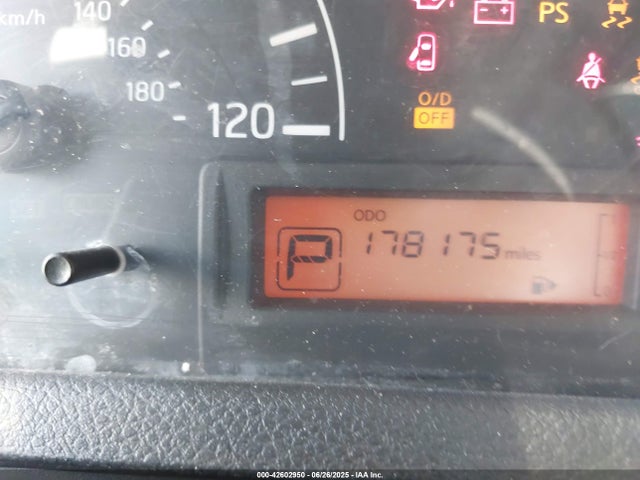 3N6CM0KN4EK697826 Nissan 2014