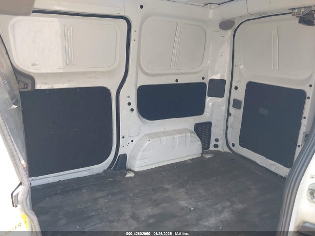 3N6CM0KN4EK697826 Nissan 2014