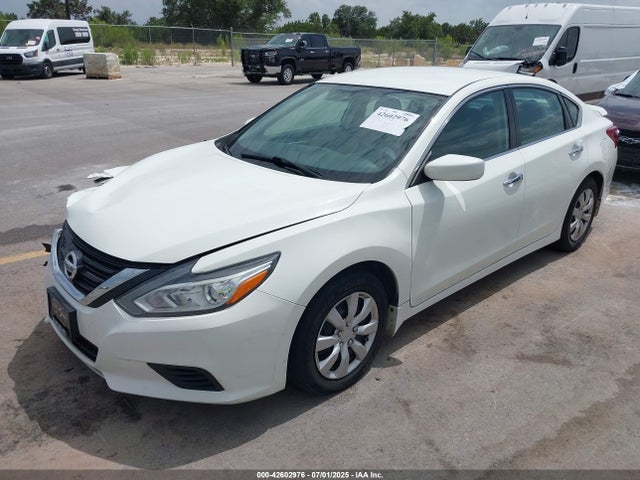 1N4AL3AP9JC138036 Nissan 2018