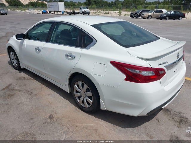 1N4AL3AP9JC138036 Nissan 2018