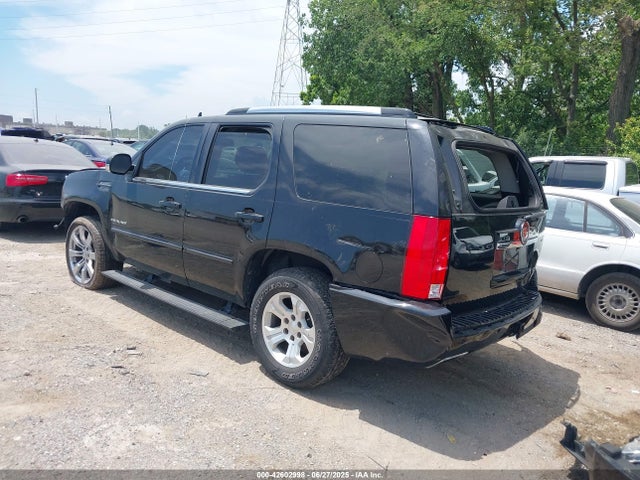 2013 CADILLAC ESCALADE 1GYS4CEF7DR229735 Photo 2