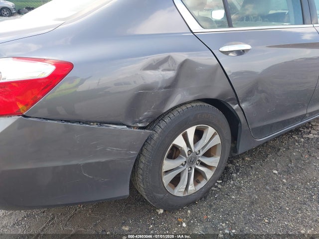 Honda k24w1 2015 1HGCR2F35FA042801 Image 17