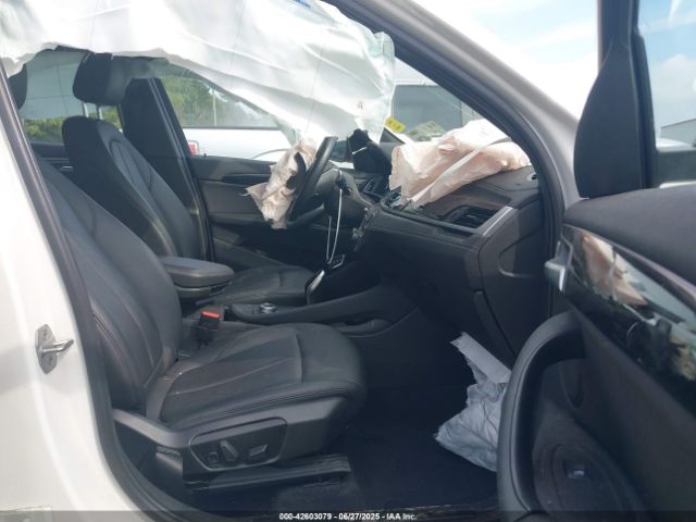 2021 BMW X1 WBXJG9C09M5S01410 Photo 4