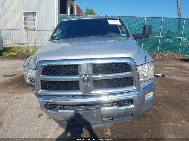 Продажа на аукционе авто 2018 Ram 3500 Chassis Tradesman/slt/laramie, vin: 3C7WRTCL3JG355770, номер лота: 42603108