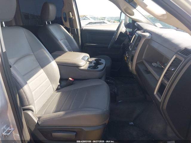 Продажа на аукционе авто 2018 Ram 3500 Chassis Tradesman/slt/laramie, vin: 3C7WRTCL3JG355770, номер лота: 42603108