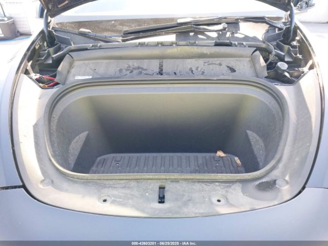 2024 TESLA MODEL Y 7SAYGDED2RF097320 Photo 9