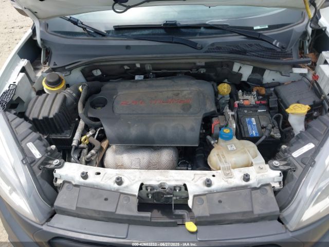 2018 RAM PROMASTER CITY ZFBERFAB7J6L49589 Photo 9