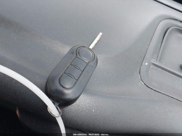 2018 RAM PROMASTER CITY ZFBERFAB7J6L49589 Photo 10