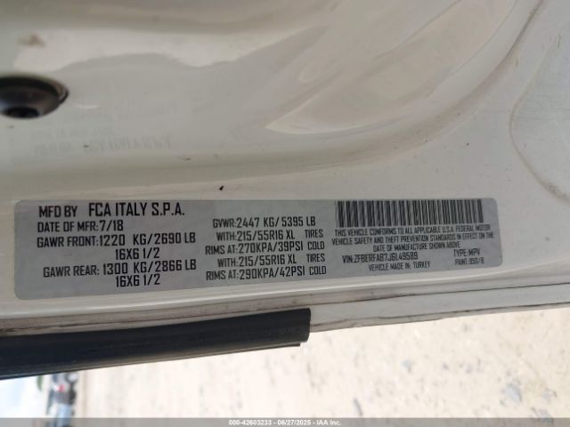 2018 RAM PROMASTER CITY ZFBERFAB7J6L49589 Photo 8