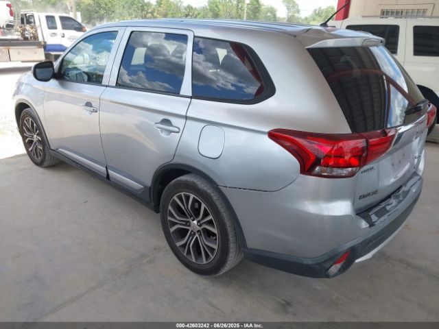 2016 MITSUBISHI OUTLANDER JA4AD3A30GZ014466 Photo 2