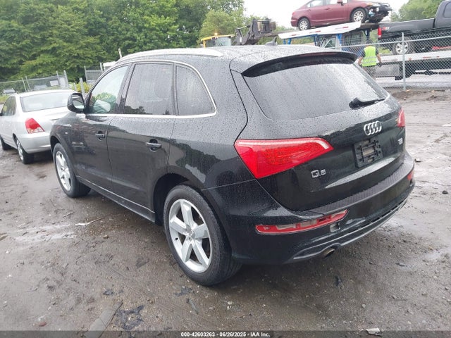 2012 AUDI Q5 WA1DKAFP3CA132152 Photo 2