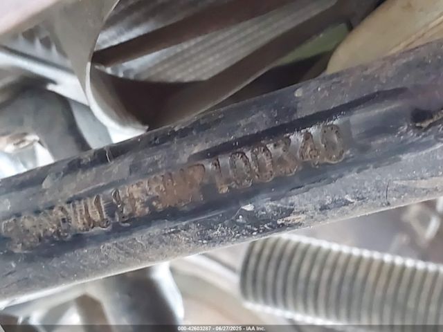 2022 SUZUKI LT-A750 5SADW11E5N7100340 Photo 9