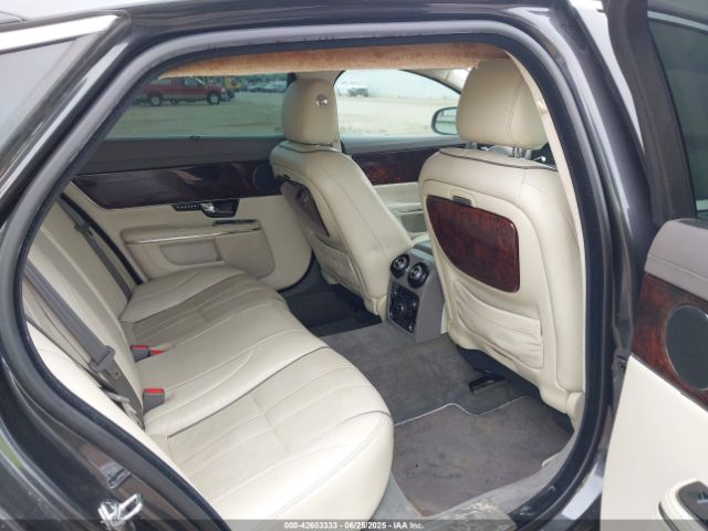 2011 JAGUAR XJ SAJWA2GB2BLV17099 Photo 7