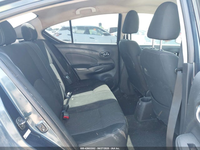 3N1CN7AP0HL807686 Nissan 2017