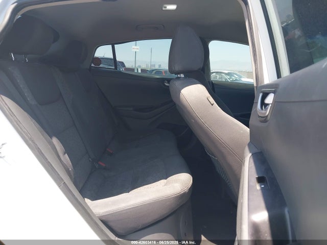 KMHC65LC8KU111319 Hyundai 2019