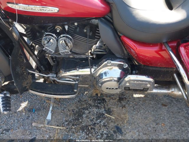 2013 HARLEY-DAVIDSON FLHTK 1HD1KEM11DB647806 Photo 8